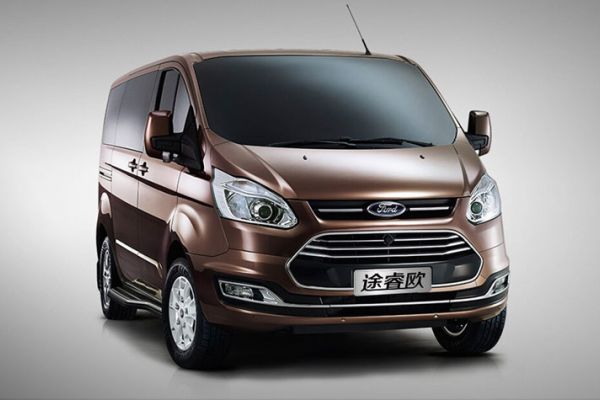 Brown Ford Transit (front view): Features Ford logo, chrome grille, and "途睿欧" (Chinese nameplate)—showcasing the van’s stylish, commercial-friendly design.