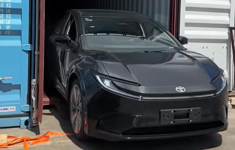 a black Toyota bz5 arrives at DG Motors Phnom Penh Store