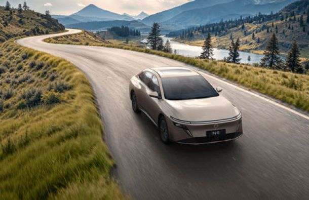 Nissan N6 Rolling Shot