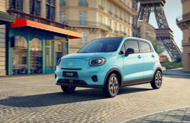 Leapmotor T03 Front Three-Quarter