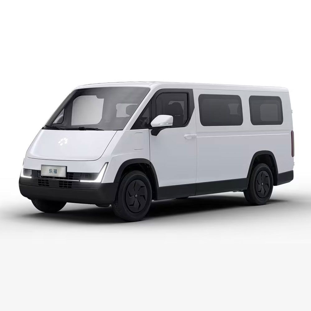 Cavan LeFu PLUS Bright Moon White exterior color