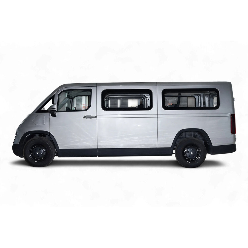 Cavan LeFu PLUS Profile Shot