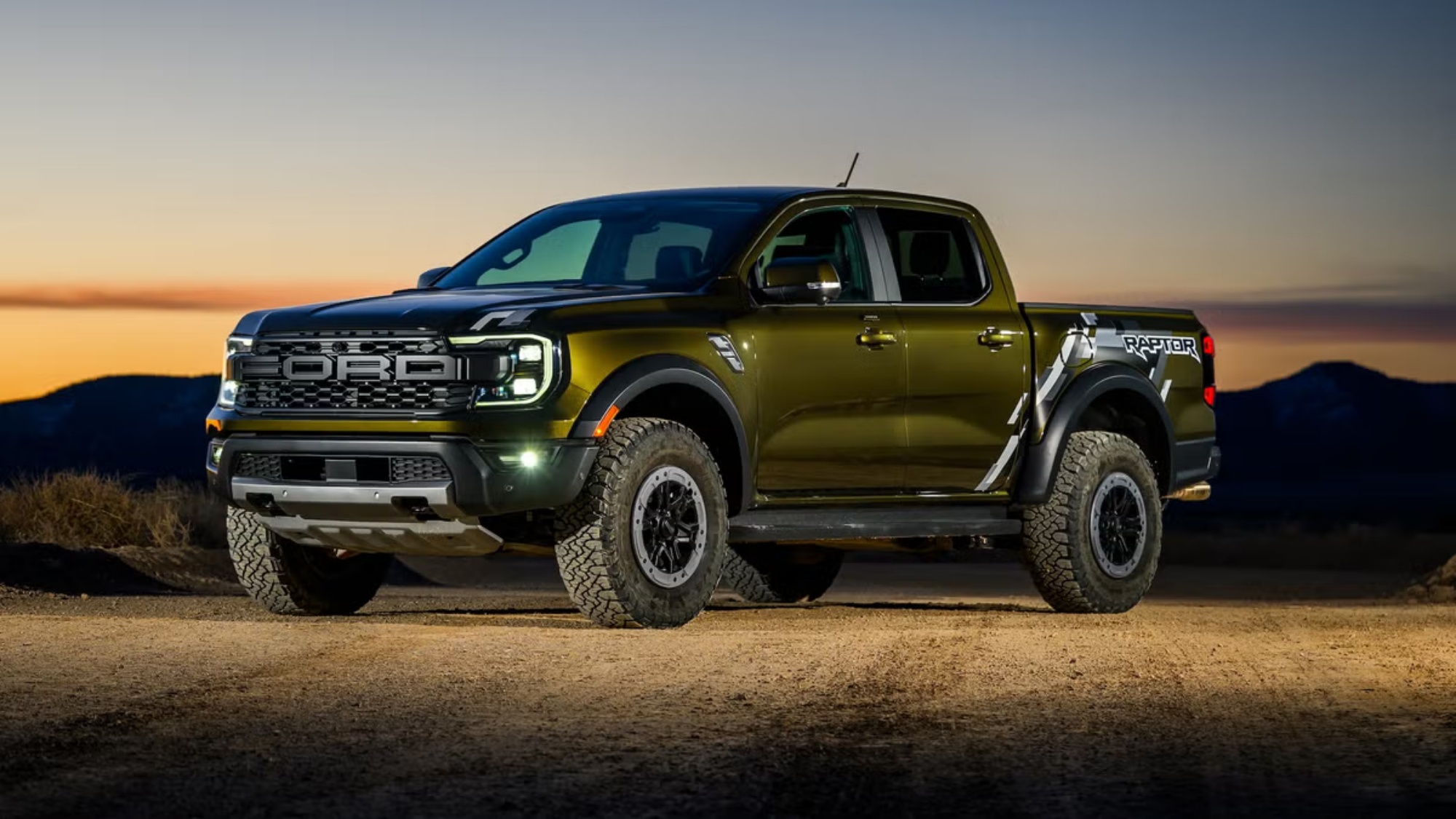 Scar Raptor អ្វីដែលពិសេសអំពី Ford Raptor? - DG Motors
