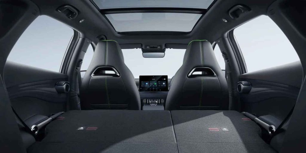 BYD Atto 3 panoramic sunroof
