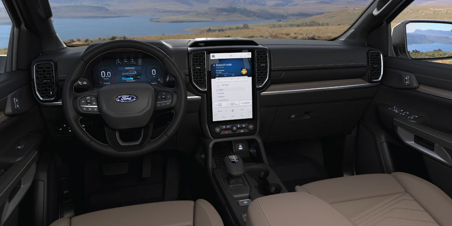 Ford Everest supports wireless CarPlay.
