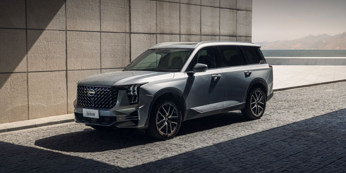 GAC Motor GS8 Left Front Three-Quarter