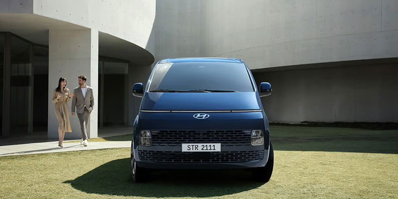 Hyundai Staria Front Elevation