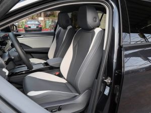 Volkswagen ID.6 CROZZ 2022 Long Range PURE+ Edition Front Seats