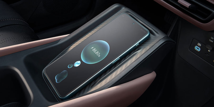 2025 BYD Seagull wireless charging