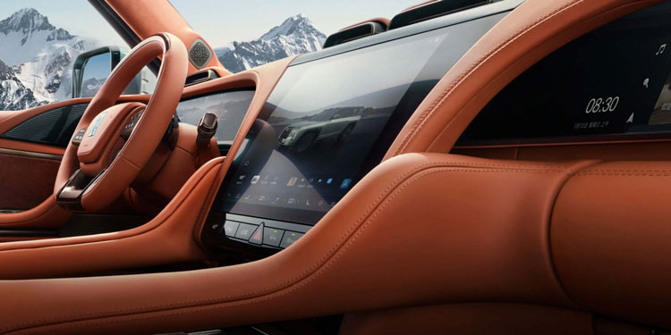 BYD U8 12.8-inch OLED curved screen