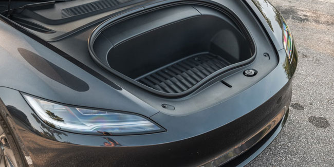 2024 Tesla Model 3 front trunk