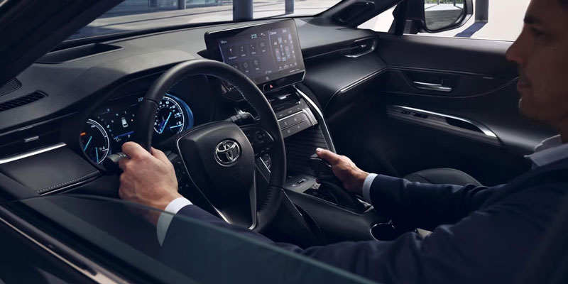 2024 Toyota Venza front view