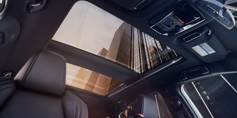 2024 Toyota Venza panoramic sunroof