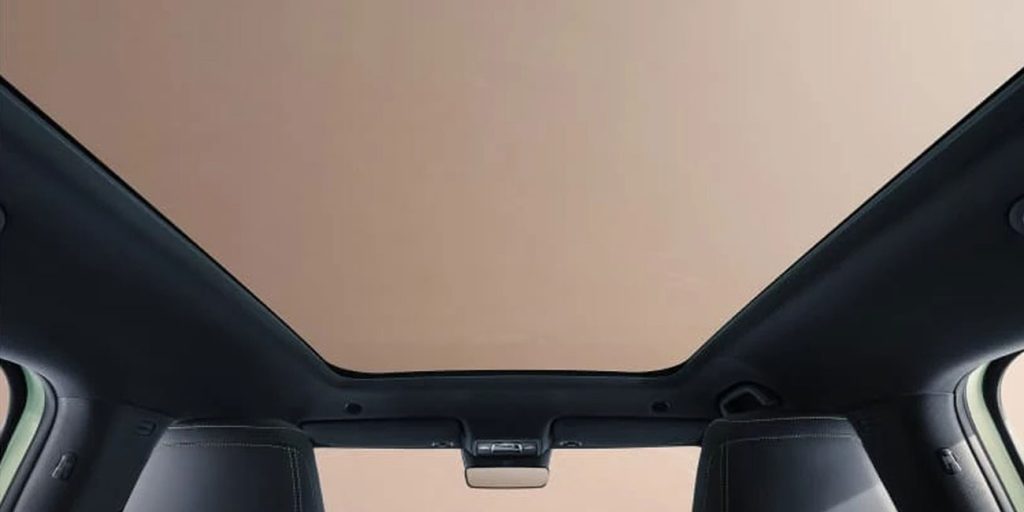 BYD Atto 2 Panoramic roof