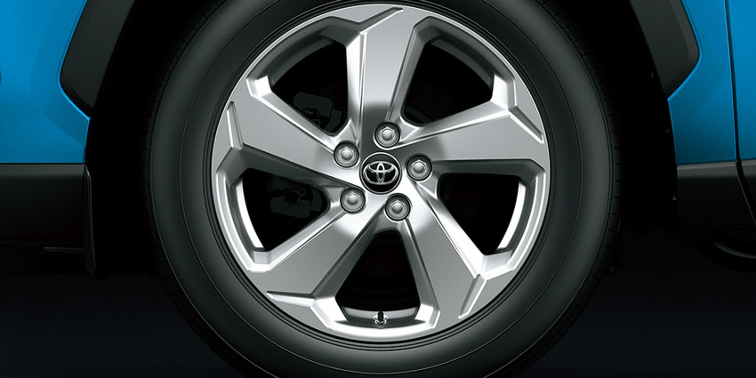 Close-up of tires on the 2020 Toyota RAV4