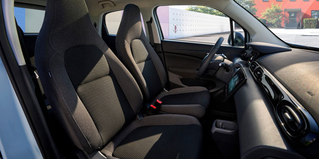 Leapmotor T03 front seats