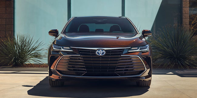 Toyota Avalon Front Elevation
