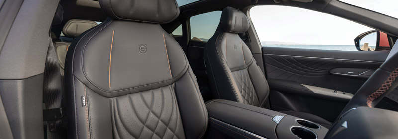 2025 Deepal S07 Front Seats