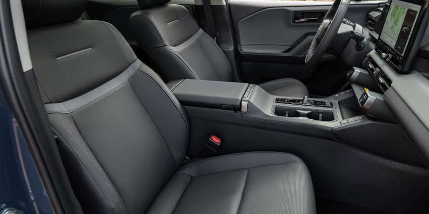 2026 Toyota RAV4 HEV Front Seat Space