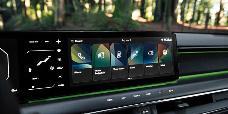 2025 Kia EV9 12.3-inch central touchscreen