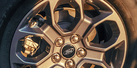 Close-up of the wheel and tire of a 2026 Ford Maverick pickup