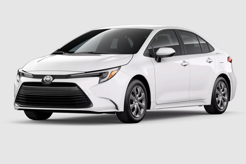 2026 Toyota Corolla Hybrid LE Front Three-Quarter