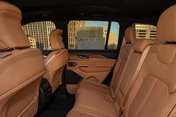 2025 Jeep Grand Cherokee Summit Reserve second-row seats