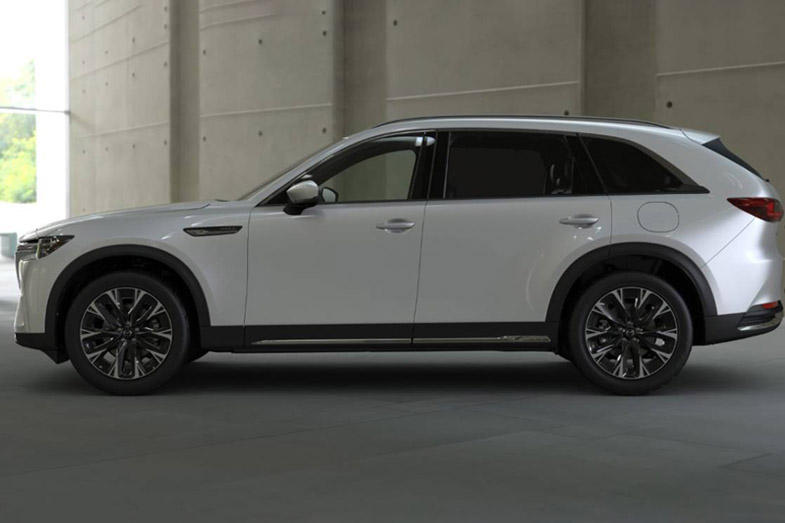 2026 Mazda CX-90 Profile Shot