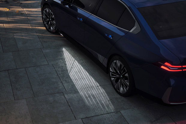 Dynamic Light Carpet BMW 5 Series Sedan G60 ICE