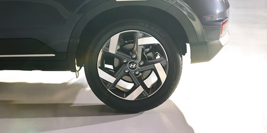 2026 Hyundai Venue Wheels