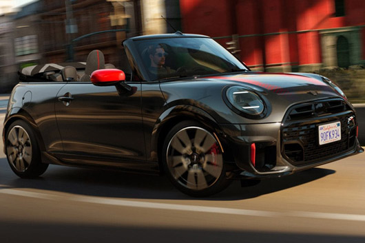 2026 Mini Cooper JCW Dynamic Driving Image