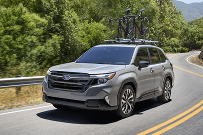 2026 Subaru Forester River Rock Pearl Front Three-Quarter View