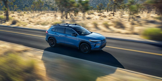 2026 Toyota Corolla Cross Hybrid XSE Front Three-Quarter