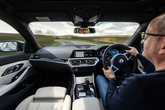Alpina D3 S Touring interior view