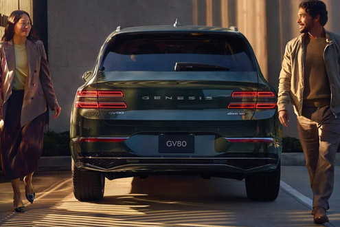 Rear view of the 2026 Genesis GV80