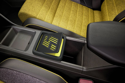 Renault 5 Electric Central Storage