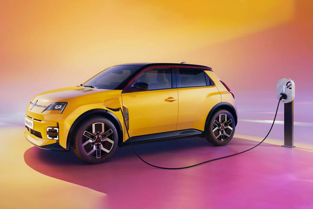 Renault 5 Electric charging
