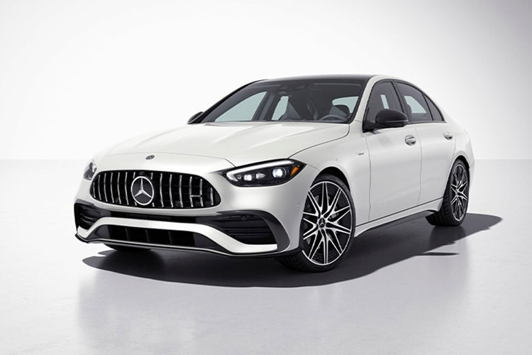 Three-quarter view of the front side of the 2026 Mercedes-AMG C43