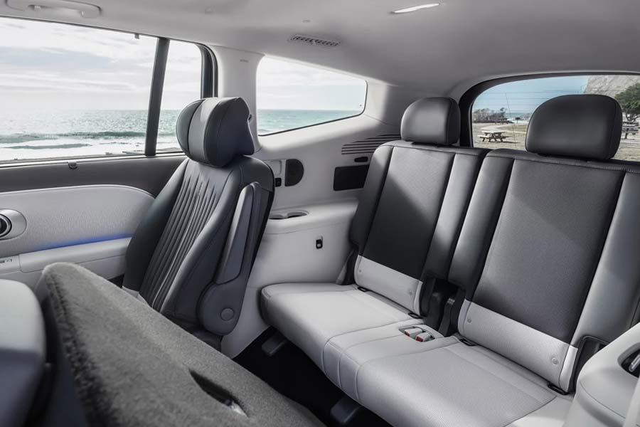 2026 IONIQ 9 Calligraphy with Gray 2-tone H-Tex® seating surfaces