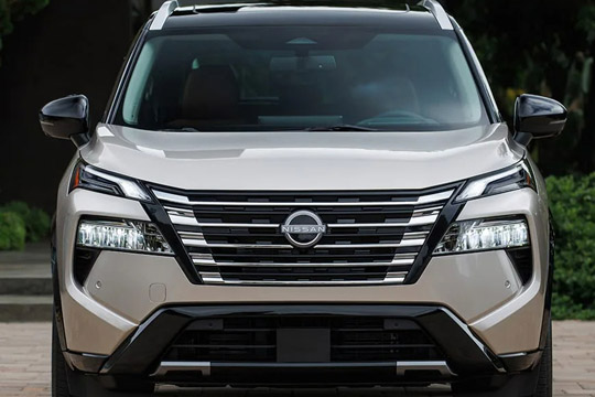 Front view of the 2026 Nissan Rogue