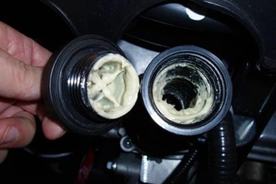 Automotive oil emulsification