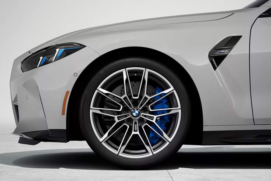 Close-up of the wheels on the 2027 BMW M4 Coupe