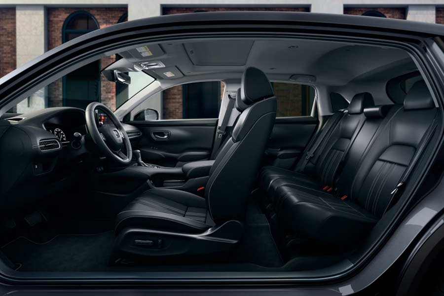 2027 Honda HR-V EX-L cabin space