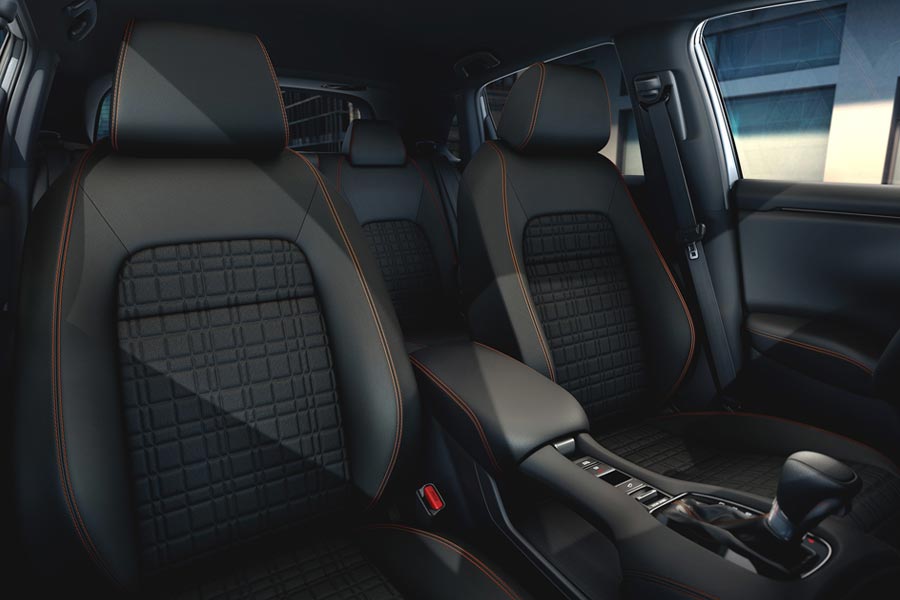 2027 Honda HR-V EX-L front seats